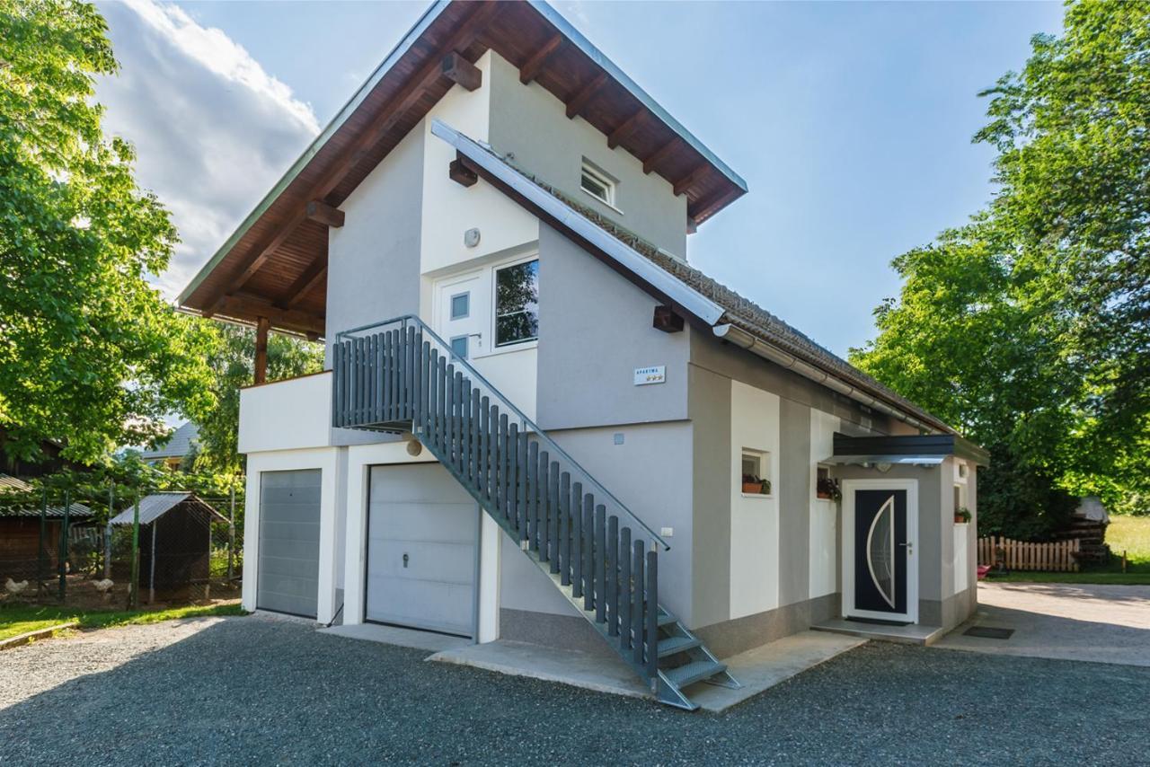 Blue Door - Studio Apartamento Lesce  Exterior foto